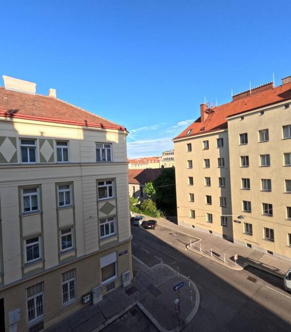 Vienna: Cozy 2-Room Apt. Exterior foto