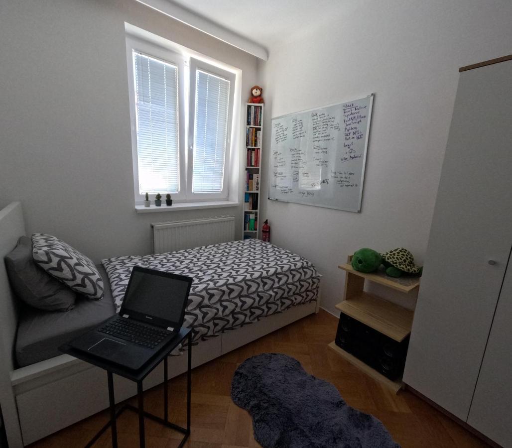 Vienna: Cozy 2-Room Apt. Exterior foto